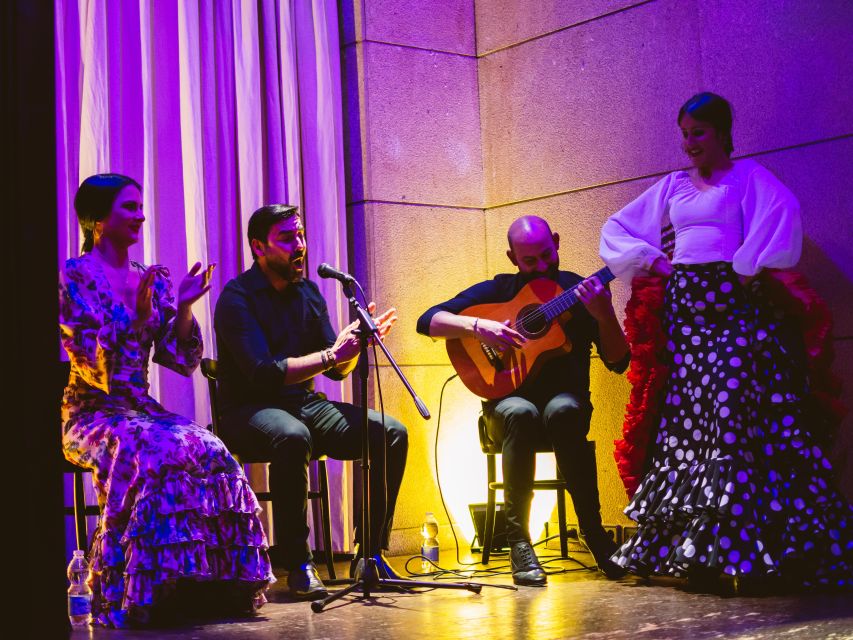 Valencia: Flamenco Show at La Linterna With Drink - Last Words