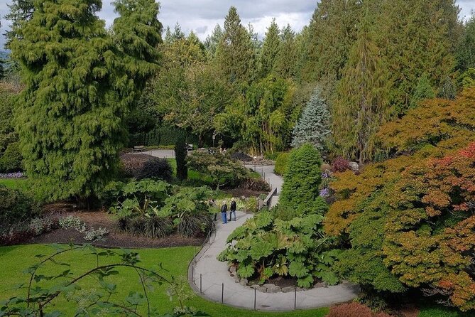 Vancouver City Tour- Capilano Bridge (included) Chinese/Eng - Common questions