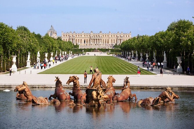 Versailles Castle Private Guide Tour With Fast Track Ticket - Common questions