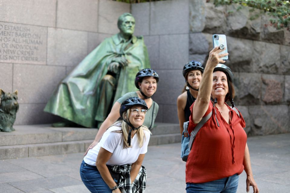 Washington DC: Monuments and Memorials Bike Tour - Common questions