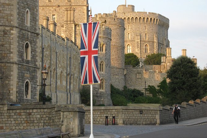 Windsor Castle, Stonehenge & Winchester Cathedral Private Tour - Common questions