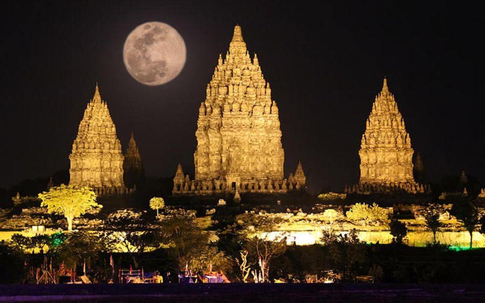 Yogyakarta : Prambanan Temple Sunset and Ramayana Ballet - Common questions