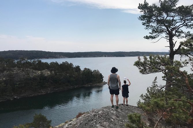 1-Day Small-Group Stockholm Archipelago Kayak Tour - Professional and Friendly Guides