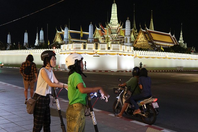 Bangkok at Night by Electric Scooter - Last Words