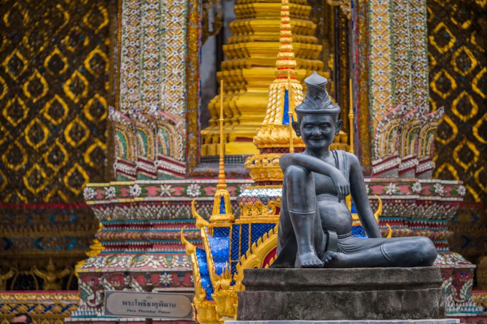 Bangkok: Grand Palace Self-Guided Walking Tour - Common questions