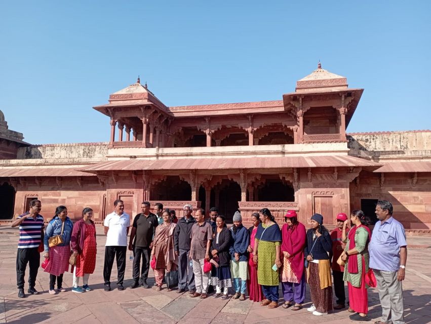 Book Official Tour Guide for Fatehpur Sikri. - Common questions