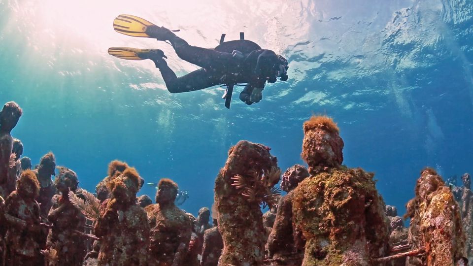 Cancún: Underwater Museum & Reef for Certified Scuba Divers - Additional Wetsuit Option