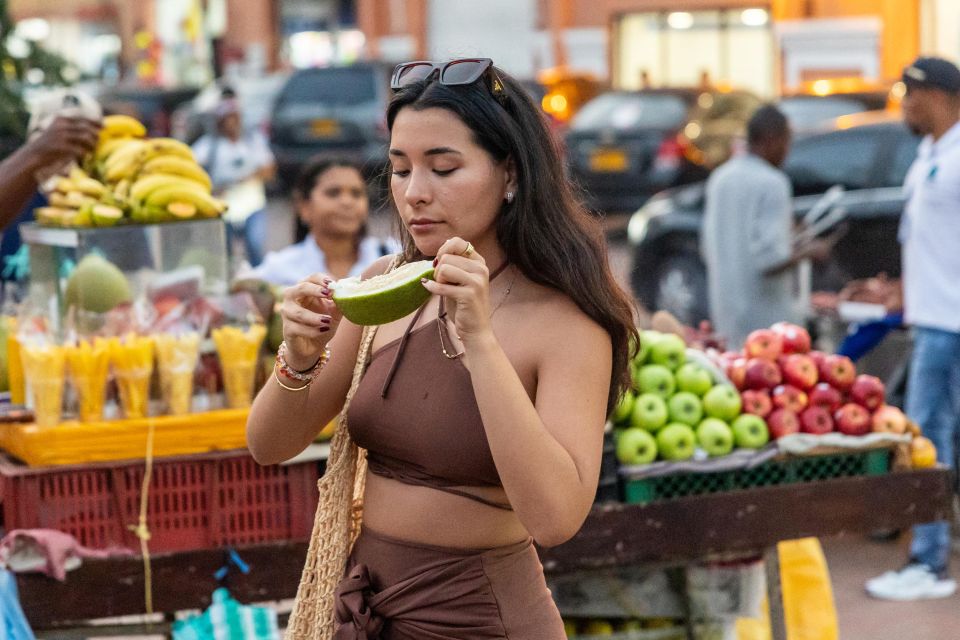 Cartagena: Guided Street Food Tour With Tastings - Gift Option and Flexibility