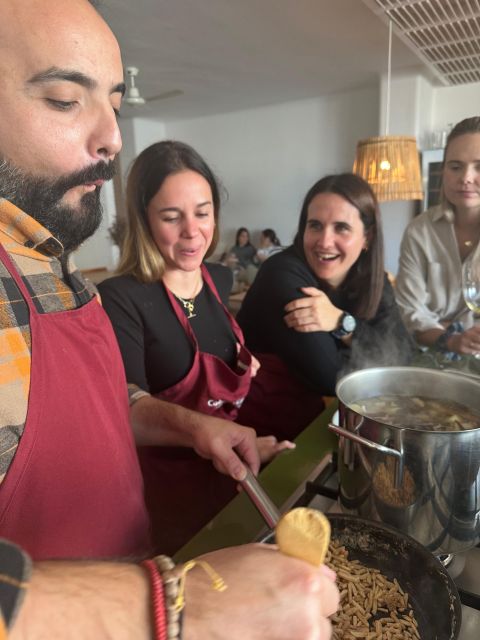 Catalunya: Market Tour, Vermut and Paella Showcooking - Vermut Experience