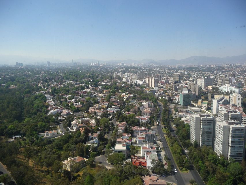 CDMX: Neighborhoods Contrasts Bus & Cable Car Private Tour - Last Words