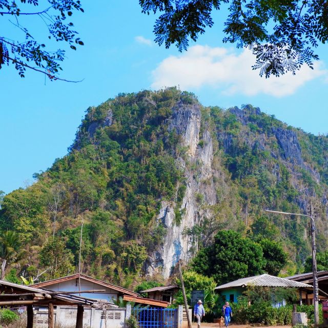 Chiang Mai: Chiang Dao Cave, Sticky Waterfall With Longneck - Longneck Village