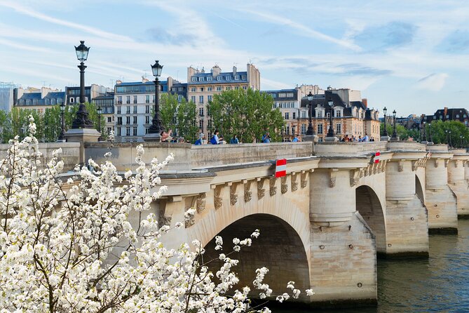 City Bus Tour Along the Seine River - Last Words