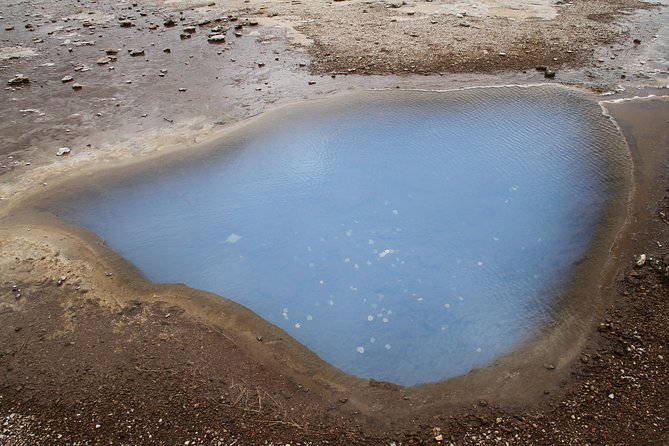 Day Trip to the Golden Circle and Blue Lagoon From Reykjavik - Guide and Photography Services