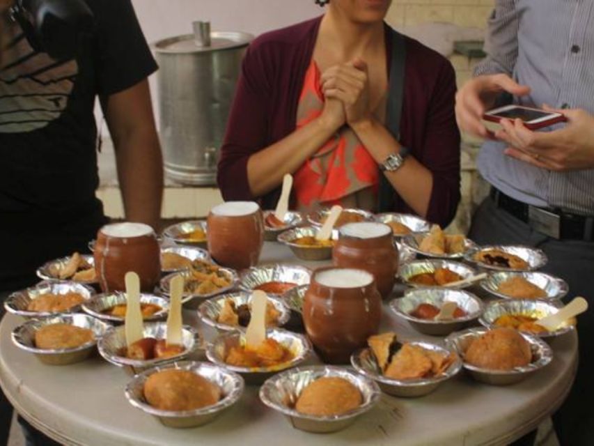 Delhi: Old Delhi Street Food Tour With Rickshaw Ride - Tips for a Great Experience