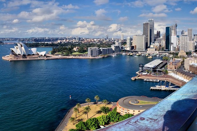 Departure Transfer: Sydney to Sydney Airport SYD in Luxury Van - Last Words