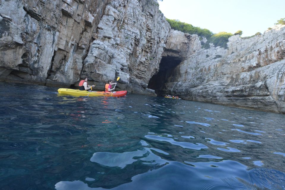 Dubrovnik: Day or Sunset Kayak Tour With Snorkeling & Snack - Location Details