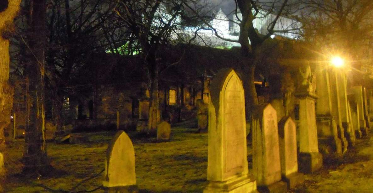 8 edinburgh 2 hour ghost tour in spanish Edinburgh: 2-Hour Ghost Tour in Spanish