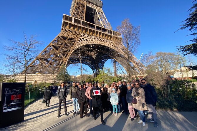 Eiffel Tower TOUR and BUS TOUR With a Guide - Common questions