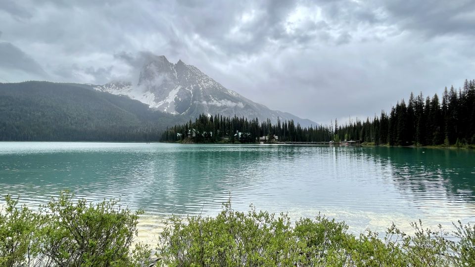 From Calgary: Banff & Yoho National Parks Private Day Tour - Common questions