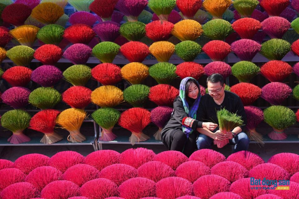 From Hanoi: Incense Village and Train Street Guided Tour - Traveler Reviews