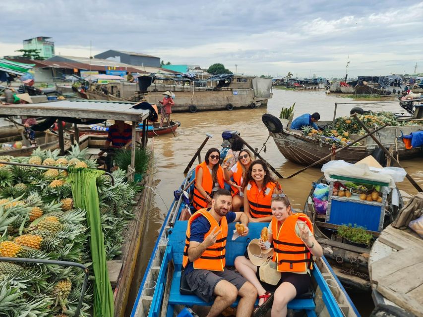 From Ho Chi Minh: Cai Rang Famous Floating Market in Can Tho - Interacting With Market Vendors