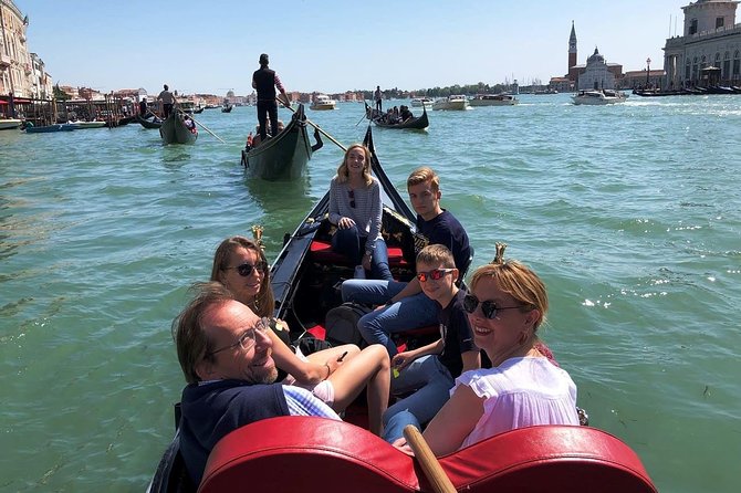 Gondola Ride and St Marks Basilica Tour - Common questions