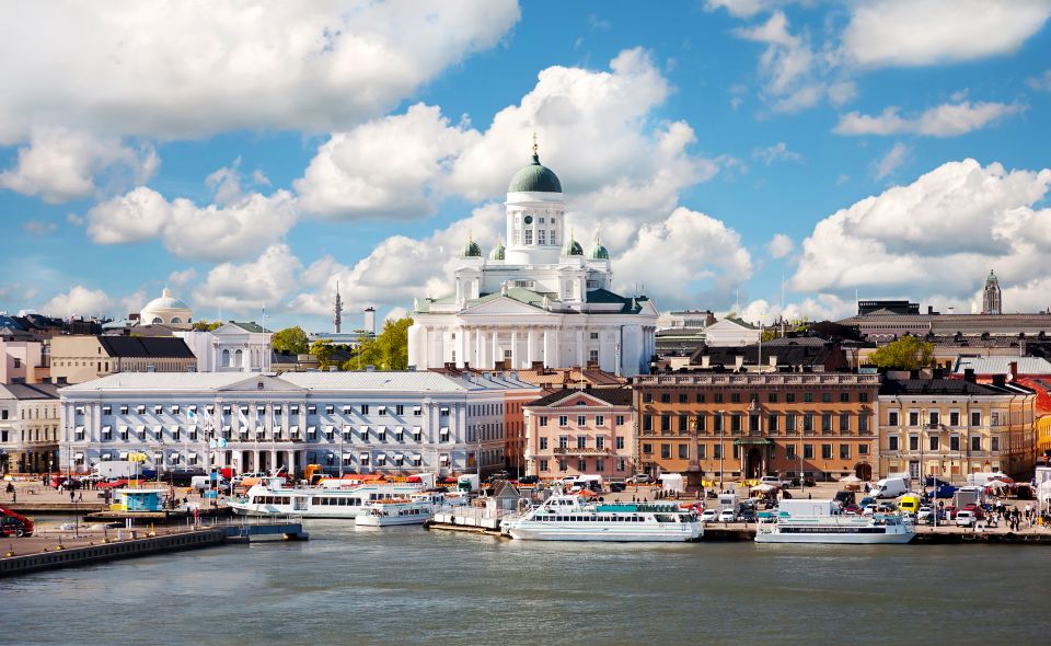 Helsinki: City Highlights and Suomenlinna Eco-Friendly Tour - Suomenlinna Fortress Exploration