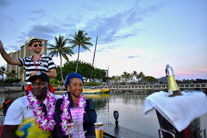 Honolulu Waikiki Private Daytime Gondola Cruise  - Oahu - Tips for an Enjoyable Cruise