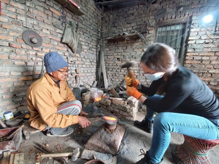 Knife (Khukuri) Making Activity With a Blacksmith - Common questions