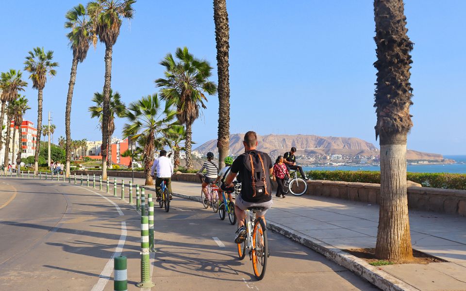 Lima: Bike Tour in Miraflores & Barranco - Cultural Insights