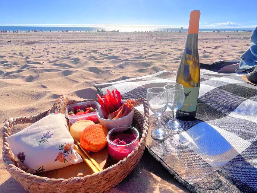 Lisbon: Beach Brunch Picnic With Set-Up and Transfers - Travel Convenience