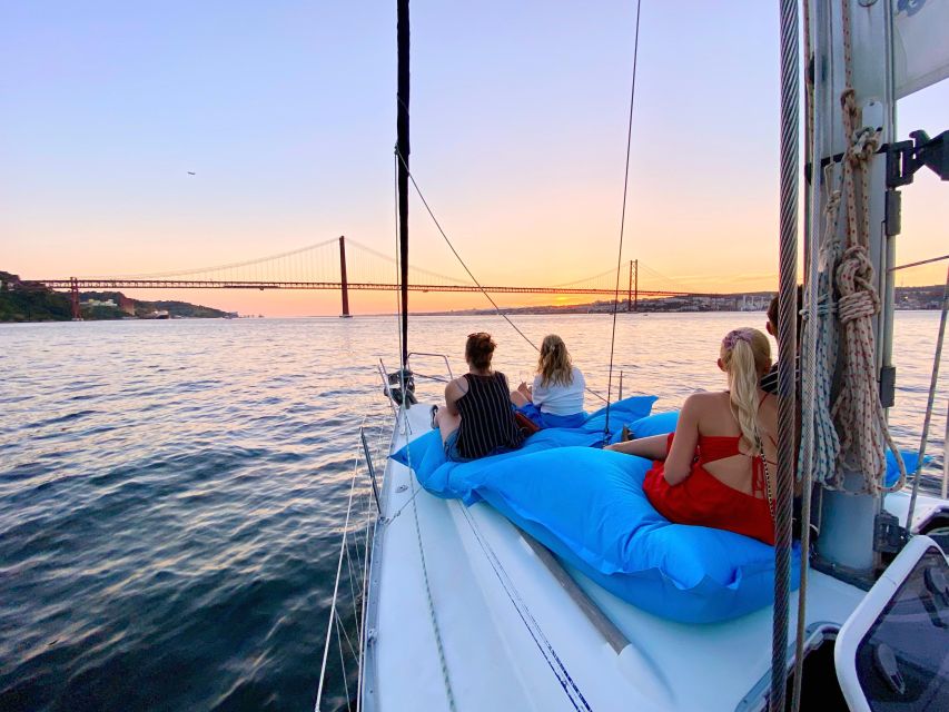 Lisbon: Private Sunset Sailing Tour With Drinks - Last Words