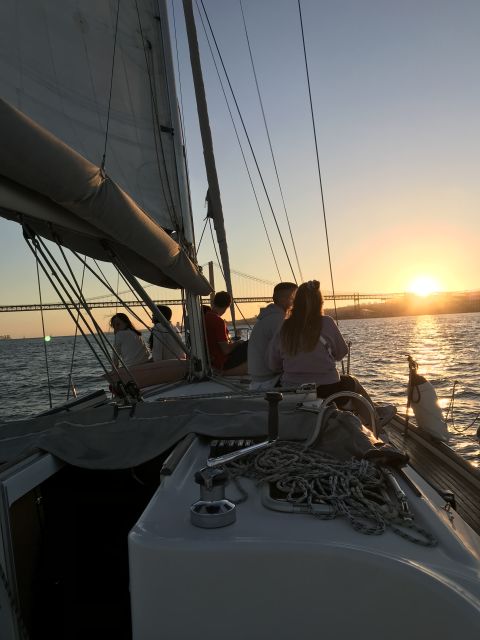 Lisbon: Sailboat Experience - Common questions