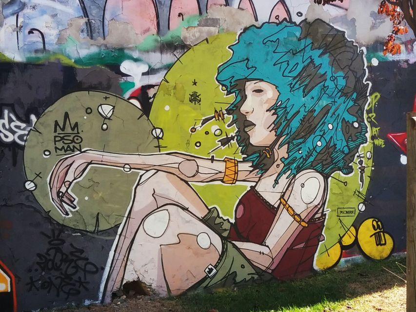 Lisbon: Street Art Walk - Experience