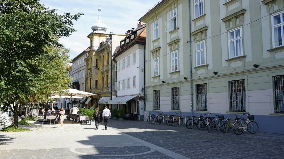 Ljubljana: Self-Guided Audio Tour - Common questions