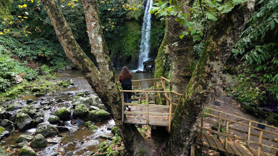 Lomba De São Pedro: Waterfall Hiking Tour With Tea Tasting - Directions