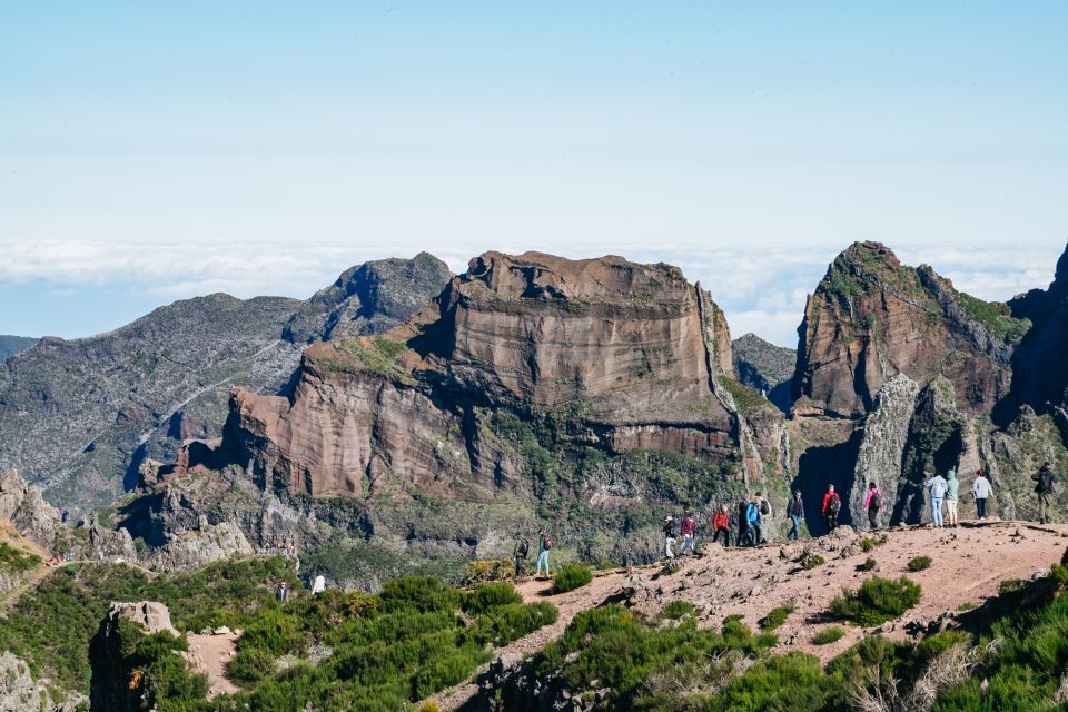 8 madeira half day pico arieiro jeep tour Madeira: Half-Day Pico Arieiro Jeep Tour