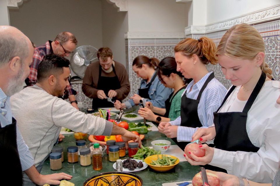 Marrakesh: Moroccan Dishes Cooking Class With a Local Chef - Cooking Class Inclusions