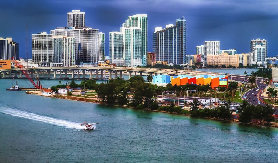 Miami: Evening Cruise on Biscayne Bay - Tips for a Memorable Experience