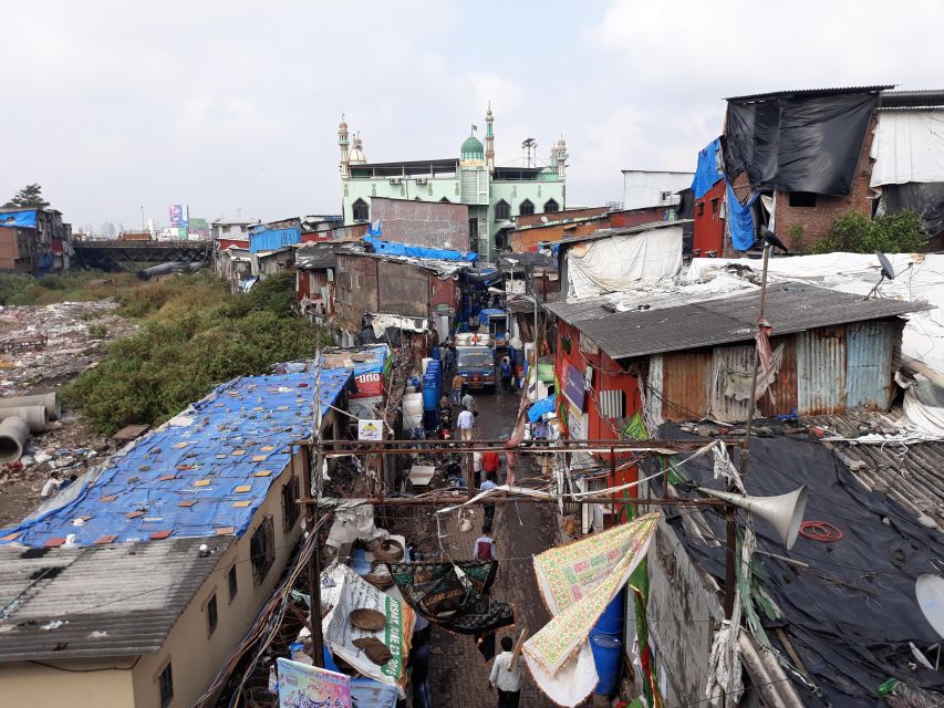 Mumbai: Walking Tour of Dharavi Slum - Responsible Tourism Practices