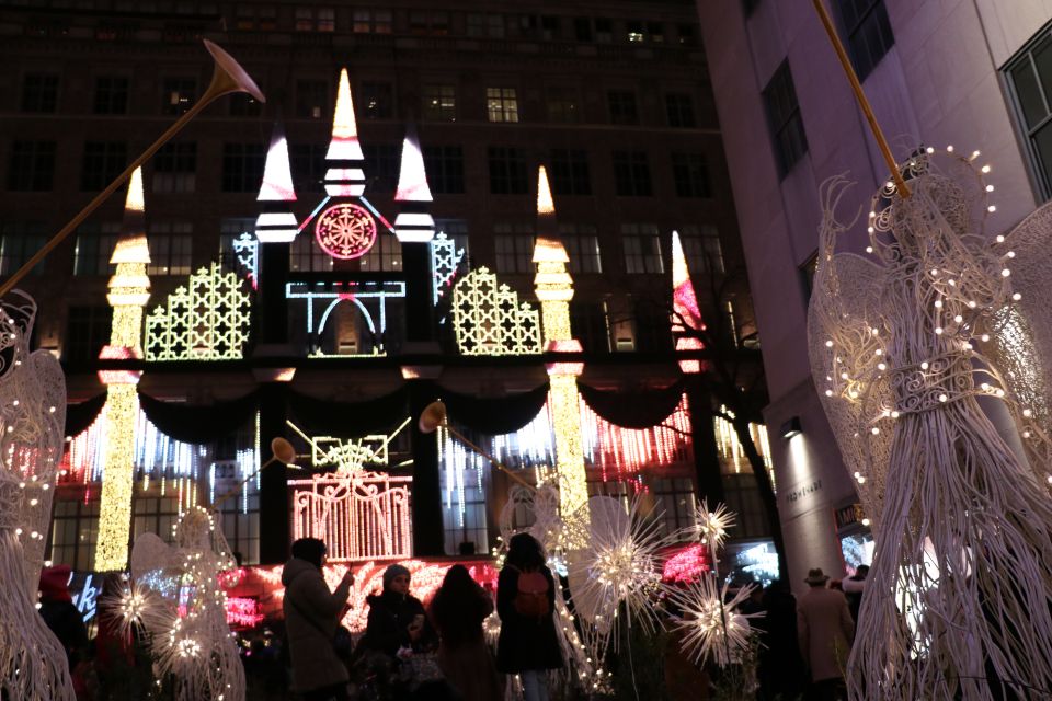 New York City: Guided Christmas Lights Private Pedicab Tour - Common questions