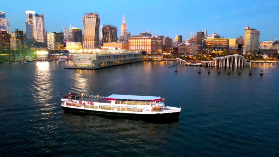 NYC: Circle Line Harbor Lights Cruise Skip-The-Box-Office - Insider Tips