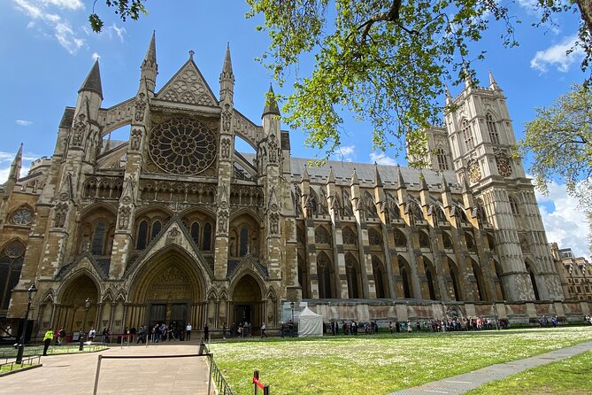 Priority Access Westminster Abbey Tour With a Professional Guide - Common questions