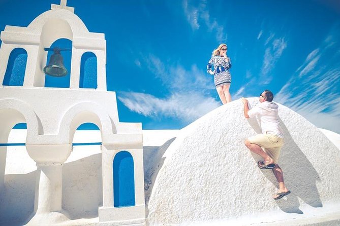 Private Photo Session With a Local Photographer in Santorini - Cancellation Policies