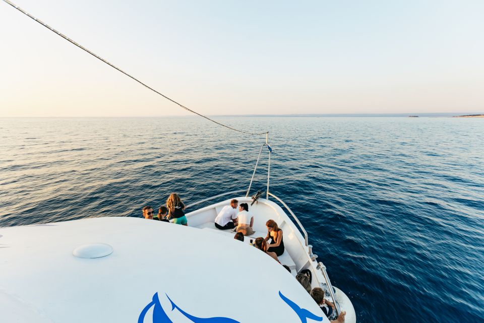 Pula: Exclusive Dolphin & Sunset Cruise With Dinner & Drinks - Common questions