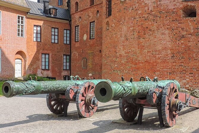 ROYAL Castle Skokloster and Viking Sigtuna PRIVATE Tour - Common questions
