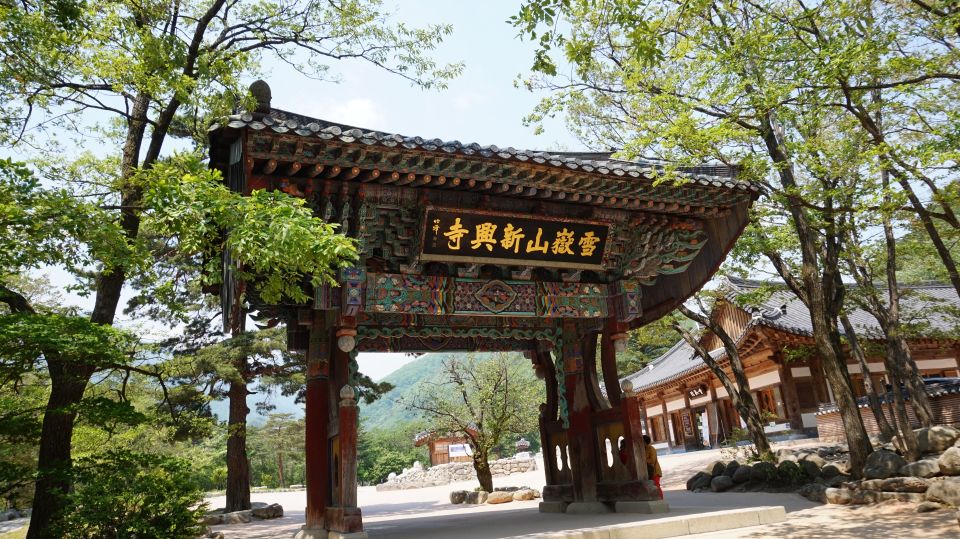 Seoul: Mt Seorak Hike With Naksansa Temple or Nami Island - Common questions