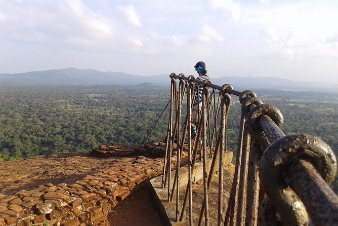 Sigiriya Day Tour - Dambulla Cave Temple - Common questions