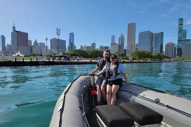 Small-Group Sightseeing Boat Tour in Chicago - Common questions