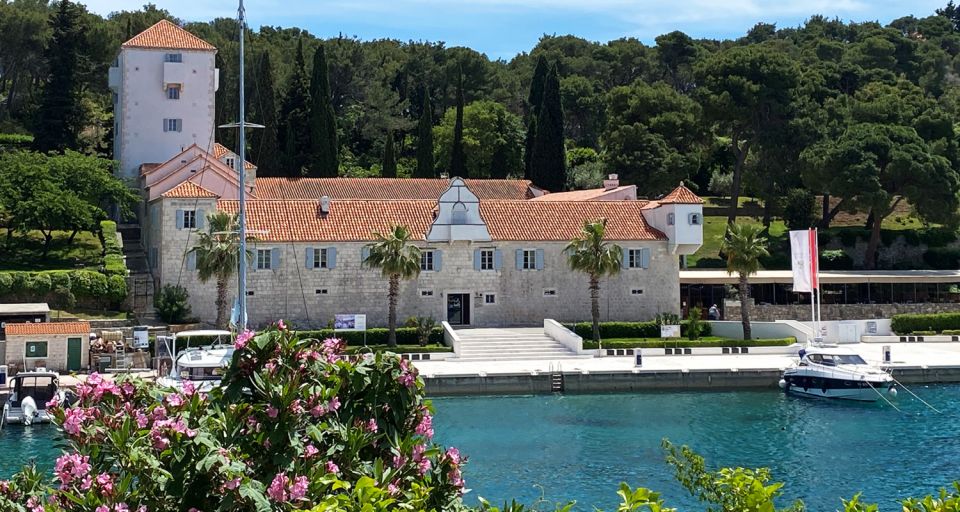 Trogir: Blue Lagoon, Maslinica, and Solinska Bay Boat Tour - Common questions